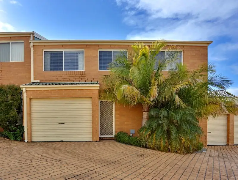 Main view of Homely townhouse listing, 6/236 Cresthaven Avenue, Bateau Bay NSW 2261