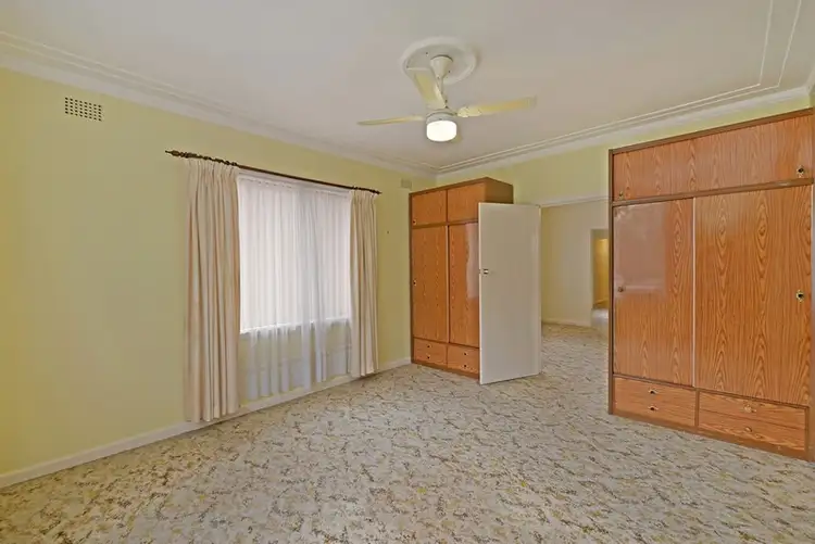 Fourth view of Homely house listing, 10 Harwood Avenue, Mount Kuring-gai NSW 2080