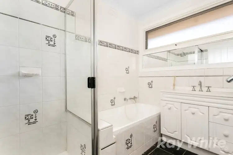 Fifth view of Homely house listing, 8 Dirkala Court, Mulgrave VIC 3170