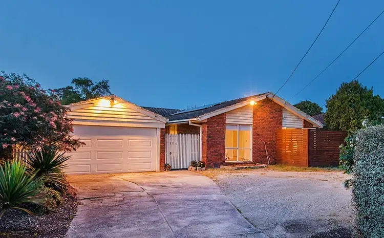 21 Beckenham Drive, Ferntree Gully VIC 3156