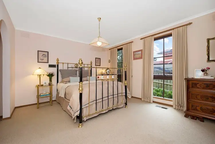 Seventh view of Homely house listing, 17 Gardiner Court, Mill Park VIC 3082