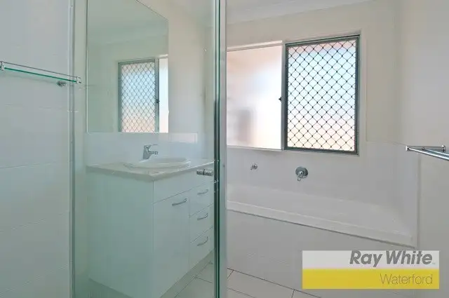 Seventh view of Homely house listing, 19 Sandover Circuit, Holmview QLD 4207