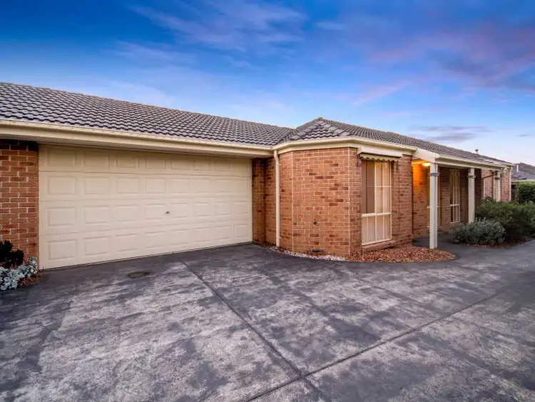 2/18 Reid Street, Frankston VIC 3199