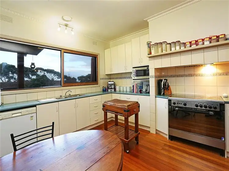 Sixth view of Homely house listing, 11 Edgecombe Street, Hamlyn Heights VIC 3215
