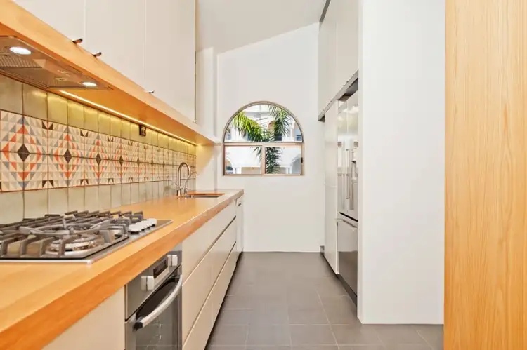 Fifth view of Homely apartment listing, 5/6 Challis Avenue, Potts Point NSW 2011