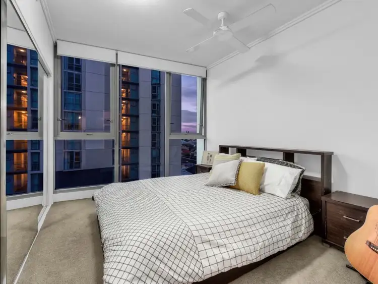 Sixth view of Homely unit listing, 10513/8 Harbour Road, Hamilton QLD 4007