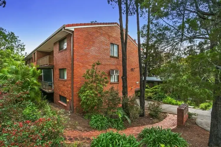 2/22 Rylatt Street, Indooroopilly QLD 4068