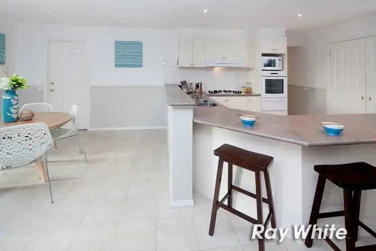 Fourth view of Homely house listing, 14 Collina Court, Langwarrin VIC 3910