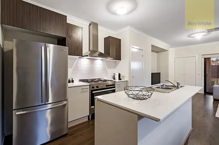 Second view of Homely house listing, 78 Wisteria Avenue, Craigieburn VIC 3064