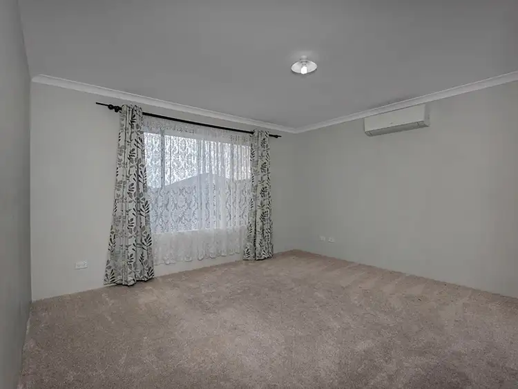 Seventh view of Homely house listing, 5 Schooner Pass, Glenfield WA 6532