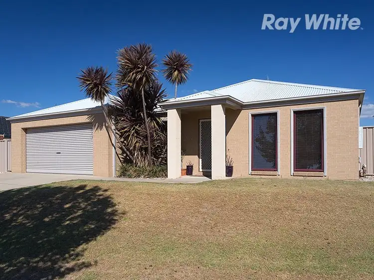 Main view of Homely house listing, 25 Valerian Terrace, Baranduda VIC 3691