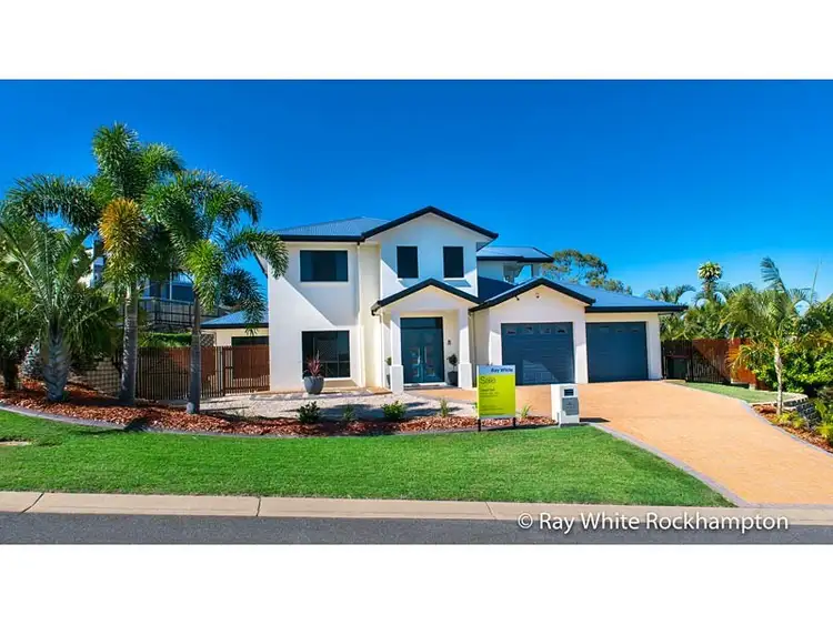 Second view of Homely house listing, 2 Foale Court, Kawana QLD 4701
