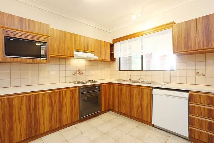 Second view of Homely house listing, 5 Meadow Lane, Gulfview Heights SA 5096