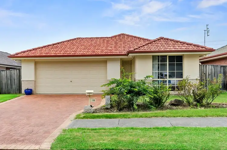 33 Karara Avenue, Horsley NSW 2530