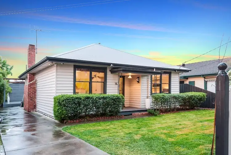 74 Lloyd Avenue, Reservoir VIC 3073