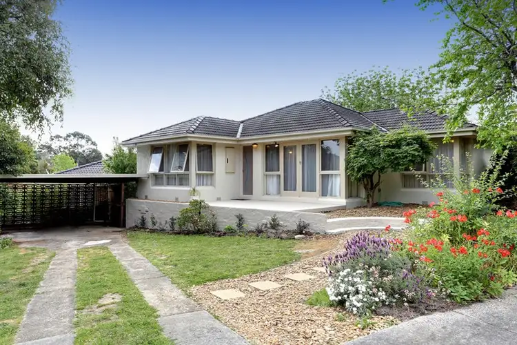 17 Burton Road, Lilydale VIC 3140