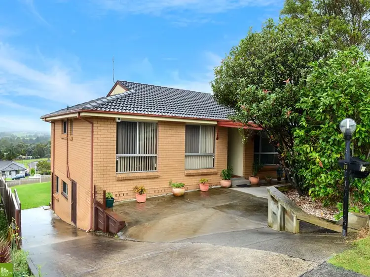 11 Scenic Crescent, Albion Park NSW 2527