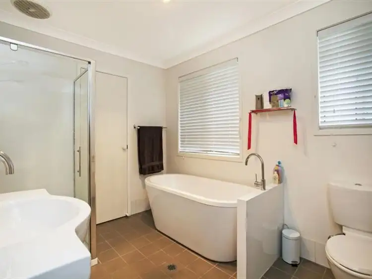 Sixth view of Homely house listing, 10 Callistemon Close, Metford NSW 2323