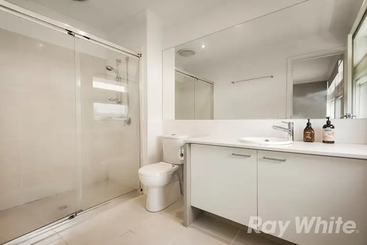 Seventh view of Homely townhouse listing, 27 Barrier Reef Circuit, Endeavour Hills VIC 3802