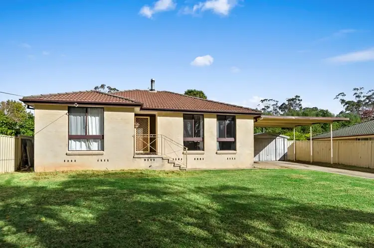 5 Pearce, Hill Top NSW 2575