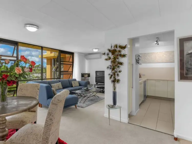 Fifth view of Homely apartment listing, 6/72 Sandford Street, St Lucia QLD 4067