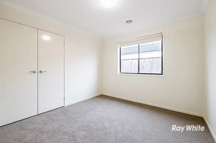 Fourth view of Homely house listing, 46 Valencia Circuit, Cranbourne VIC 3977