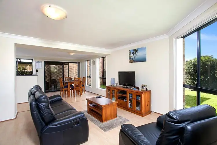 Second view of Homely house listing, 1/7 Moruya Link, Albion Park NSW 2527