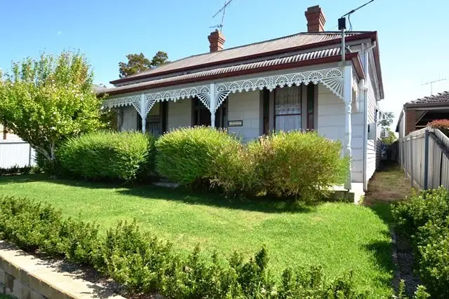 16 Tristan Street, Seymour VIC 3660