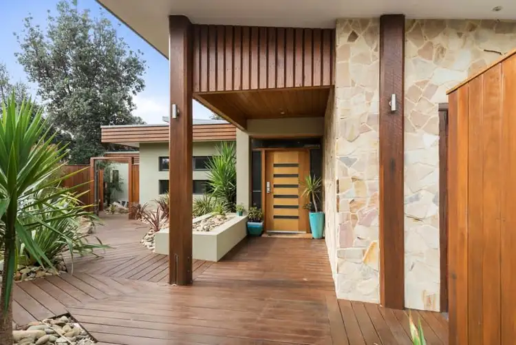 1 Tahiti Court, Cape Woolamai VIC 3925