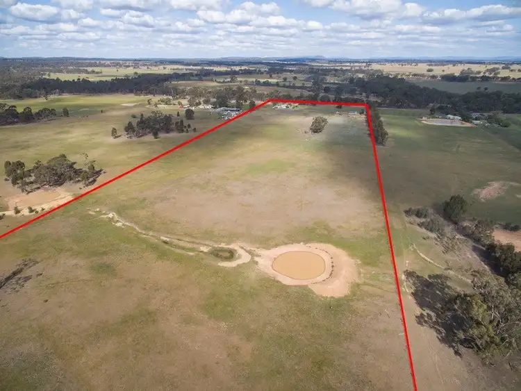 729 Toolleen Axedale Road, Axedale VIC 3551