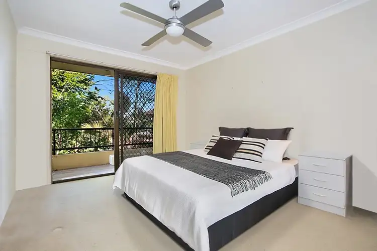 Second view of Homely unit listing, 5/92 Stanhill Drive, Chevron Island QLD 4217