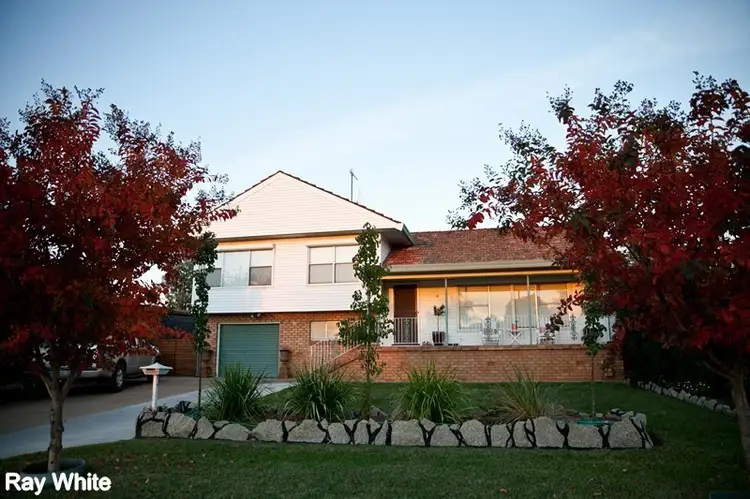 13 Holloway Street, Forbes NSW 2871