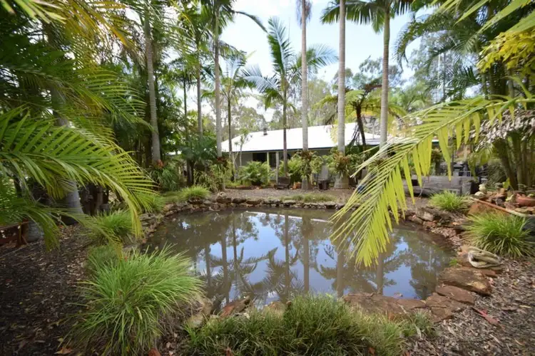 122 Pine Crescent, Esk QLD 4312