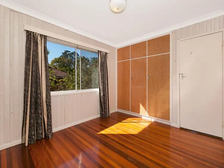 Fifth view of Homely house listing, 7 Henderson Street, Oxley QLD 4075