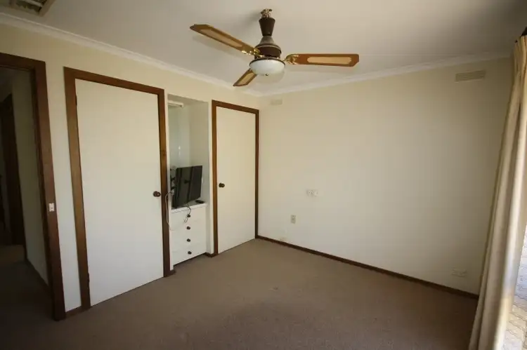 Fifth view of Homely house listing, 5 Lindsay Street, Rochester VIC 3561