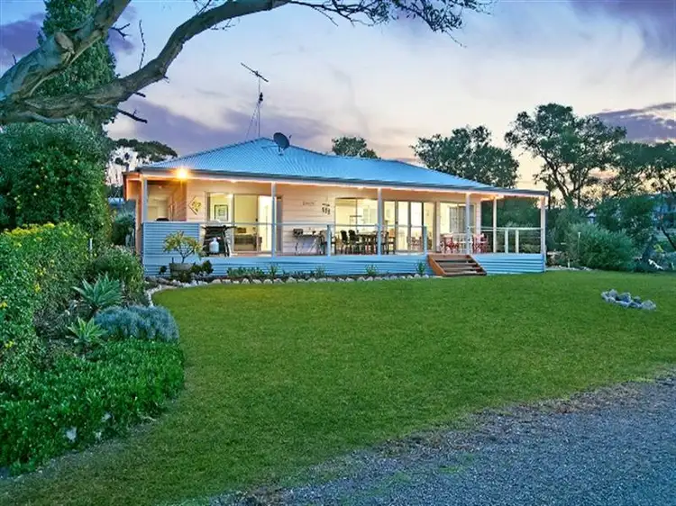 61 Esplanade, Point Turton SA 5575