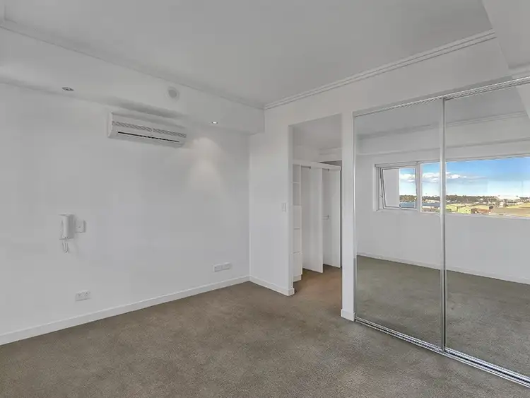Fifth view of Homely apartment listing, 866/35 Harbour Road, Hamilton QLD 4007