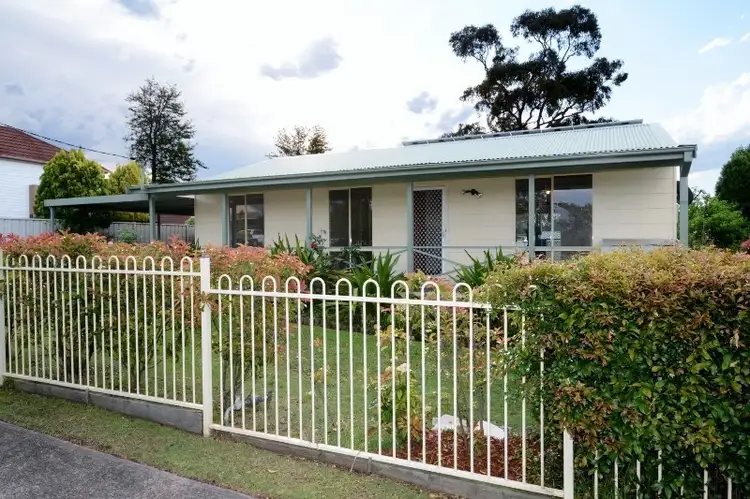 Main view of Homely house listing, 10 Allandale Street, Kearsley NSW 2325