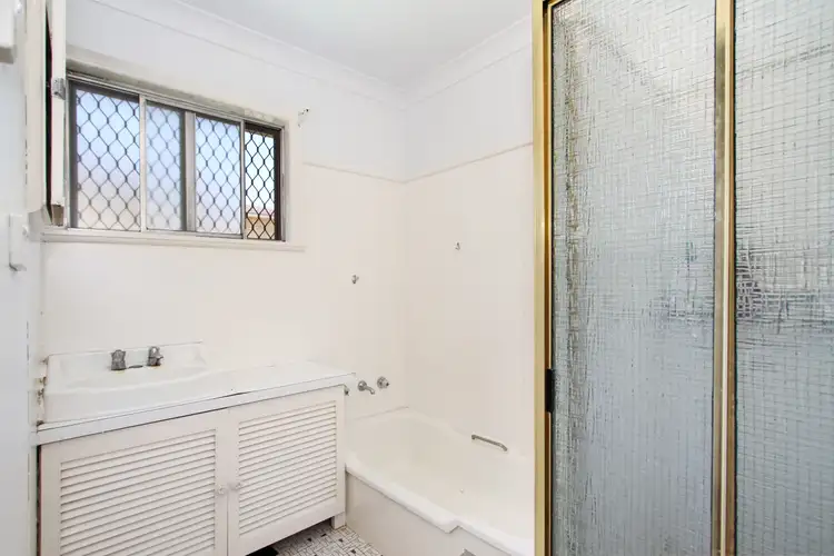 Fifth view of Homely house listing, 41 Holland Street, Tamworth NSW 2340