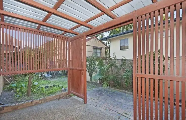 11 Peninsular Drive