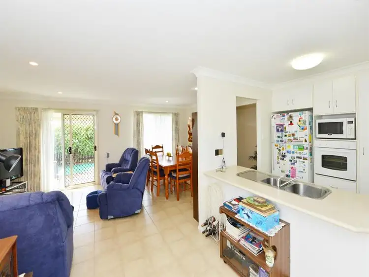 Second view of Homely unit listing, 1/25 Anita Drive, Kearneys Spring QLD 4350
