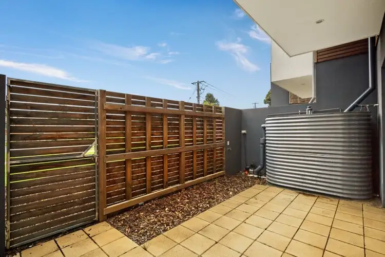 Fourth view of Homely townhouse listing, 16 Silverash Drive, Bundoora VIC 3083