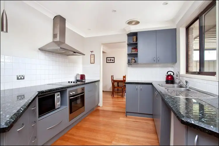 19 Snailham Crescent, South Windsor NSW 2756