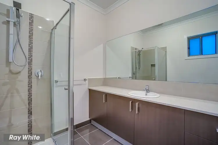 Fifth view of Homely house listing, 6 Shamrock Way, Truganina VIC 3029