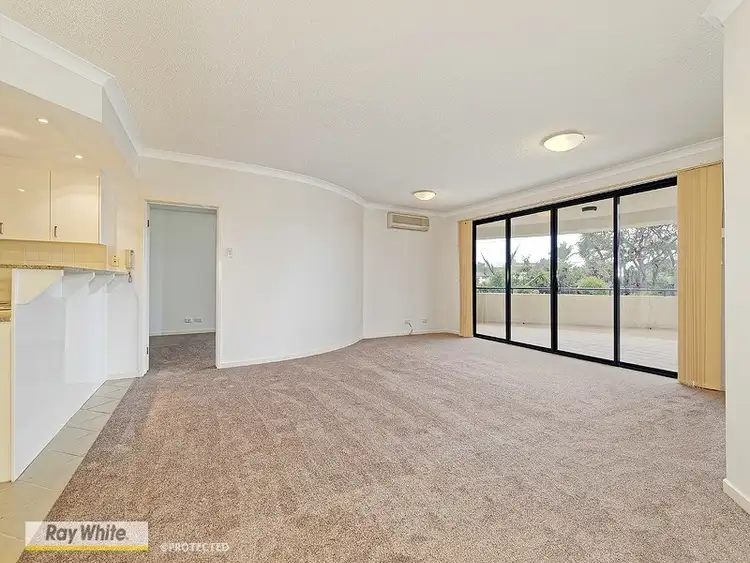 Fourth view of Homely unit listing, 1/3 Rock Street, Scarborough QLD 4020