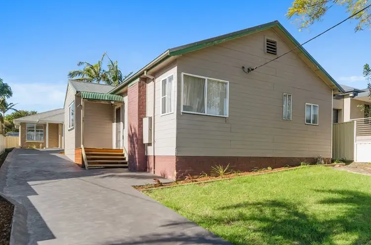 99 Marshall Street, Dapto NSW 2530