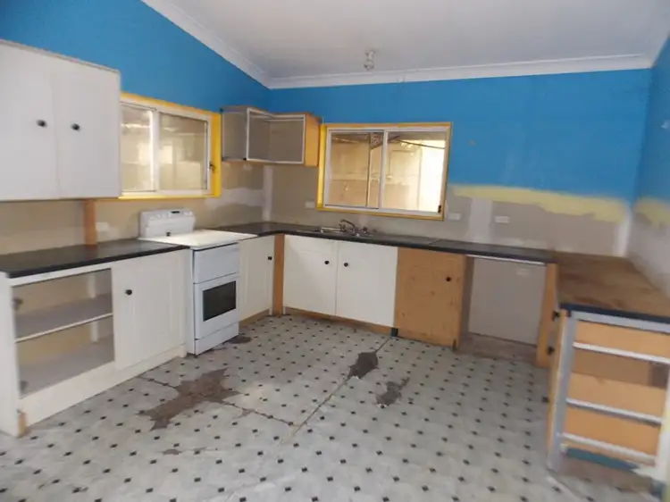 Second view of Homely house listing, 89 Hill Street, Parkes NSW 2870