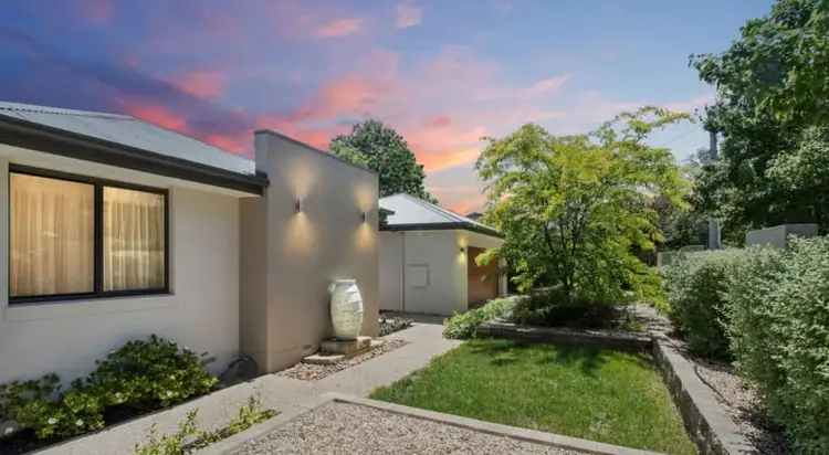 15 Hakea Crescent, O'connor ACT 2602
