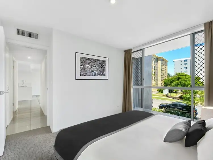 Sixth view of Homely apartment listing, 13/53 Dunmore Terrace, Auchenflower QLD 4066