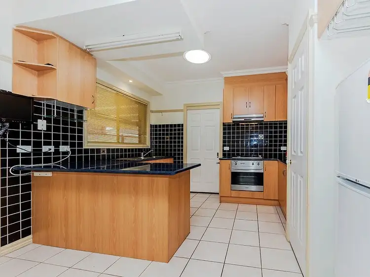 Fifth view of Homely house listing, 1/18 Lucy Close, Tarneit VIC 3029